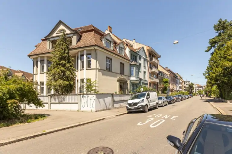 1f1a8583 familea oberwilerstrasse exterior